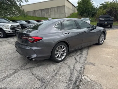 More photos of 2021 Acura TLX at Acura of Overland Park, KS