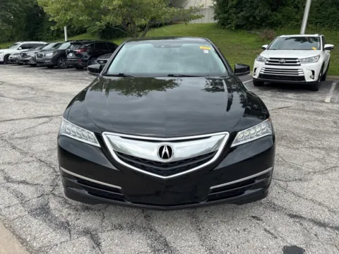 Photos of 2016 Acura TLX V6 Tech for sale in Overland Park, KS at Acura of Overland Park