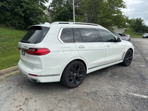 More photos of 2021 BMW X7 xDrive40i at Acura of Overland Park, KS