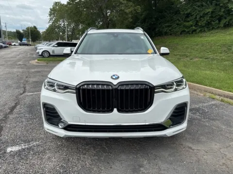 Photos of 2021 BMW X7 xDrive40i for sale in Overland Park, KS at Acura of Overland Park