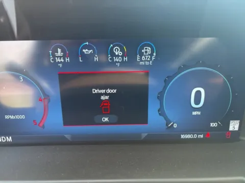 More photos of 2023 Ford Super Duty F-450 DRW King Ranch at Acura of Overland Park, KS