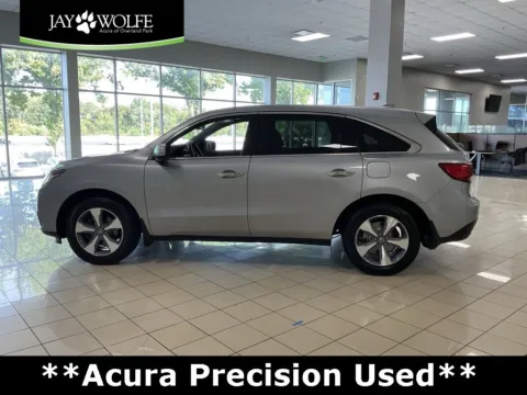 More photos of 2016 Acura MDX 3.5L at Acura of Overland Park, KS