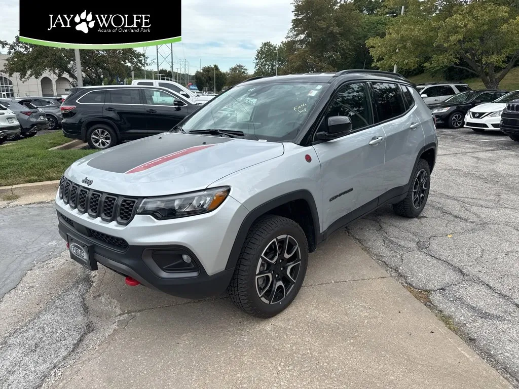 Silver 2024 Jeep Compass Trailhawk for sale in Overland Park, KS