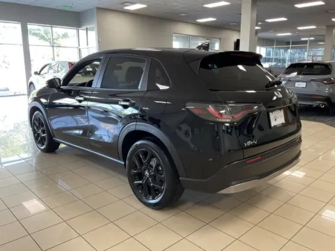 More photos of 2025 Honda HR-V Sport at Acura of Overland Park, KS