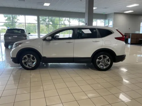 More photos of 2019 Honda CR-V EX-L at Acura of Overland Park, KS