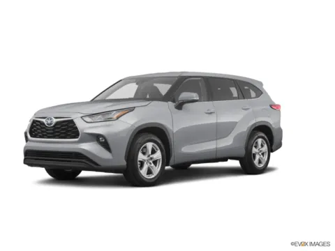 Silver 2024 Toyota Highlander Hybrid XLE for sale in Overland Park, KS
