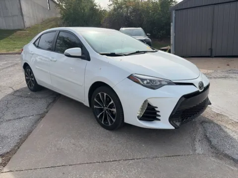 Another view of 2019 Toyota Corolla SE for sale in Overland Park, KS at Acura of Overland Park