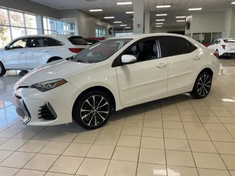 Another view of 2019 Toyota Corolla SE for sale in Overland Park, KS at Acura of Overland Park