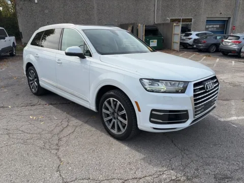 Another view of 2017 Audi Q7 Prestige for sale in Overland Park, KS at Acura of Overland Park