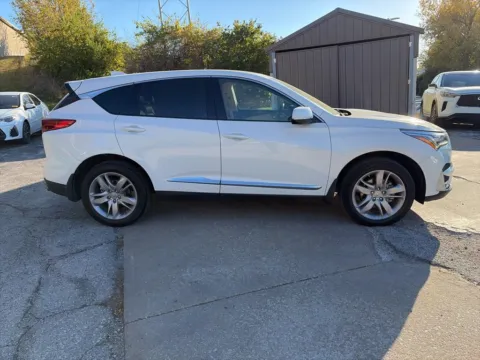 More photos of 2020 Acura RDX w/Advance Pkg at Acura of Overland Park, KS