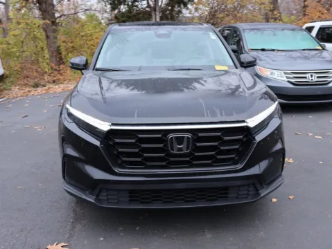 Photos of 2023 Honda CR-V EX for sale in Kansas City, MO at Jay Wolfe Honda