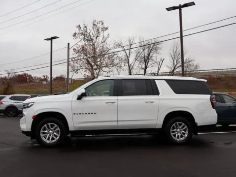 More photos of 2024 Chevrolet Suburban LT at Jay Wolfe Honda, MO