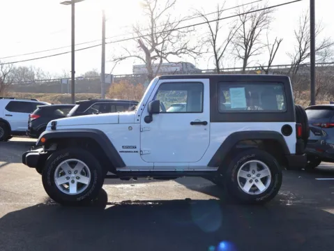 More photos of 2015 Jeep Wrangler Sport at Jay Wolfe Honda, MO