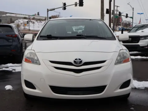 Photos of 2008 Toyota Yaris for sale in Kansas City, MO at Jay Wolfe Honda