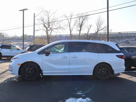 More photos of 2023 Honda Odyssey Sport at Jay Wolfe Honda, MO