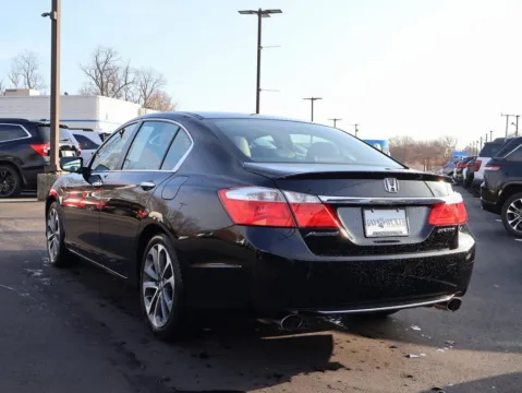 More photos of 2015 Honda Accord Sedan Sport at Jay Wolfe Honda, MO