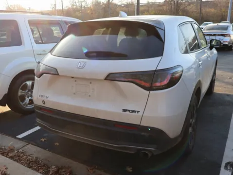 More photos of 2024 Honda HR-V Sport at Jay Wolfe Honda, MO