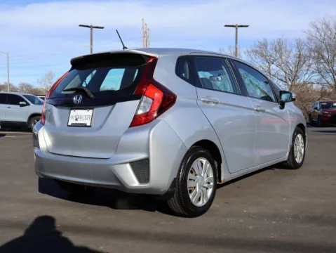 More photos of 2015 Honda Fit LX at Jay Wolfe Honda, MO