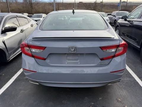 More photos of 2022 Honda Accord Sedan Sport SE at Jay Wolfe Honda, MO