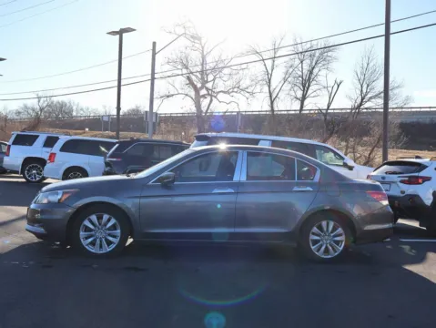 More photos of 2012 Honda Accord Sdn EX-L at Jay Wolfe Honda, MO