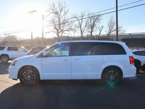 More photos of 2019 Dodge Grand Caravan GT at Jay Wolfe Honda, MO