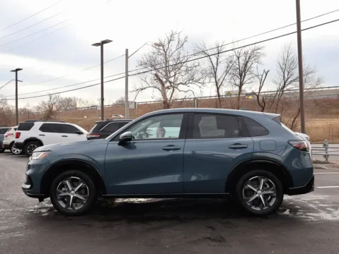 More photos of 2024 Honda HR-V EX-L at Jay Wolfe Honda, MO