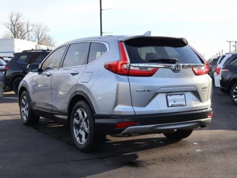 More photos of 2018 Honda CR-V EX at Jay Wolfe Honda, MO