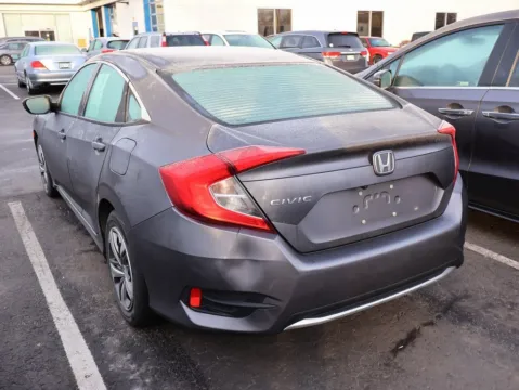 More photos of 2021 Honda Civic Sedan LX at Jay Wolfe Honda, MO