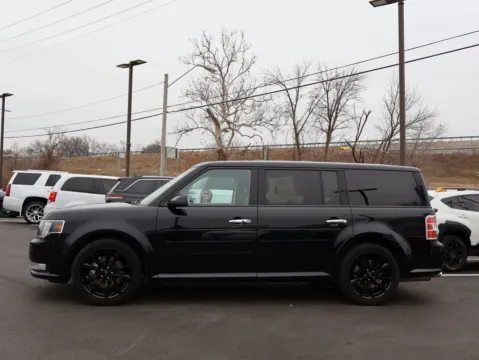More photos of 2019 Ford Flex SEL at Jay Wolfe Honda, MO