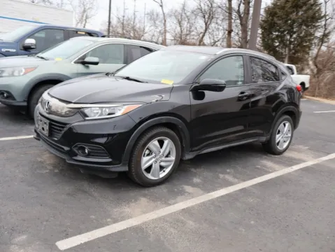 More photos of 2019 Honda HR-V EX-L at Jay Wolfe Honda, MO