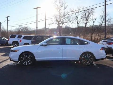 More photos of 2025 Honda Accord Hybrid Touring at Jay Wolfe Honda, MO
