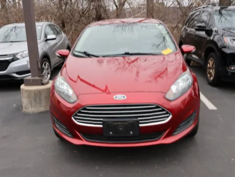 Photos of 2014 Ford Fiesta SE for sale in Kansas City, MO at Jay Wolfe Honda