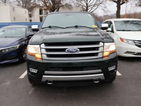 Photos of 2016 Ford Expedition EL Platinum for sale in Kansas City, MO at Jay Wolfe Honda