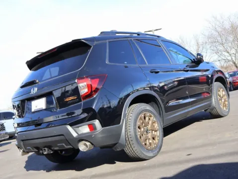 More photos of 2023 Honda Passport TrailSport at Jay Wolfe Honda, MO