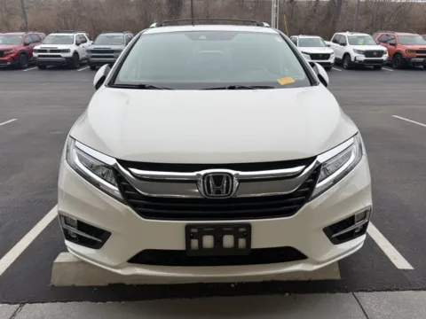 Photos of 2019 Honda Odyssey Elite for sale in Kansas City, MO at Jay Wolfe Honda