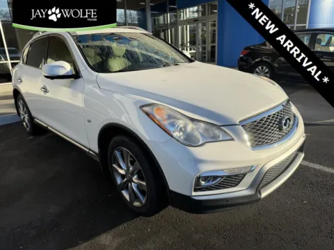 White 2017 INFINITI QX50 for sale in Kansas City, MO