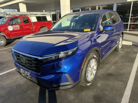 Photos of 2023 Honda CR-V EX-L for sale in Kansas City, MO at Jay Wolfe Honda