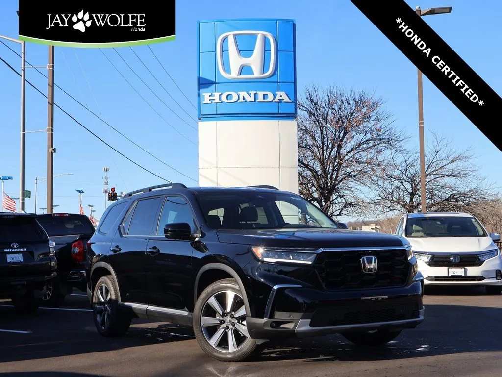 Black 2025 Honda Pilot Elite for sale in Kansas City, MO