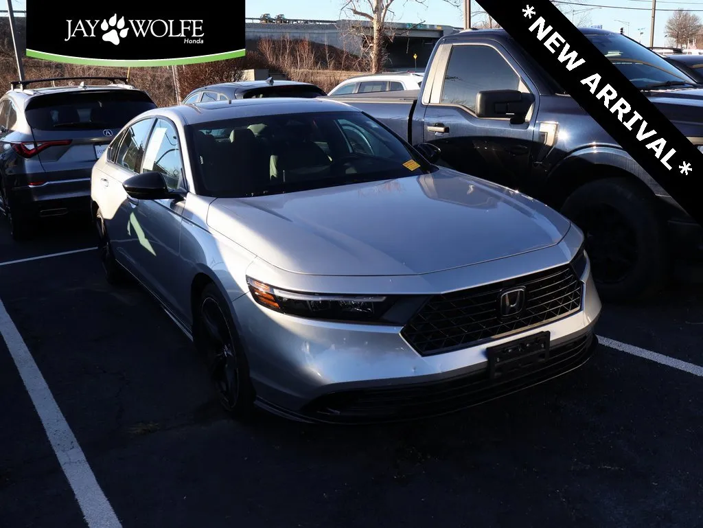 Silver 2023 Honda Accord Hybrid Sport-L for sale in Kansas City, MO