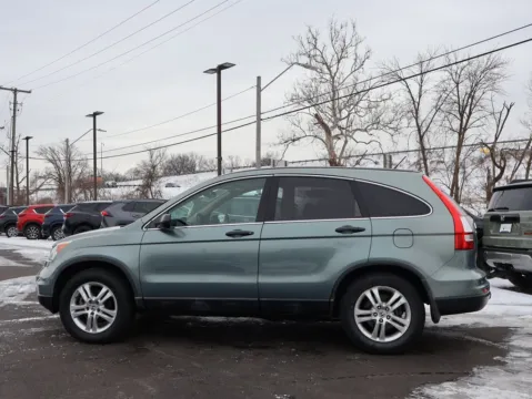 More photos of 2010 Honda CR-V EX at Jay Wolfe Honda, MO
