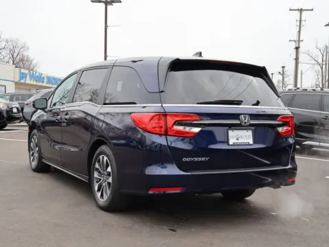 More photos of 2022 Honda Odyssey EX-L at Jay Wolfe Honda, MO