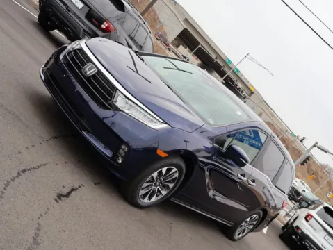 Another view of 2022 Honda Odyssey EX-L for sale in Kansas City, MO at Jay Wolfe Honda