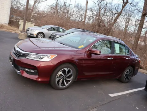 More photos of 2016 Honda Accord Sedan EX-L at Jay Wolfe Honda, MO