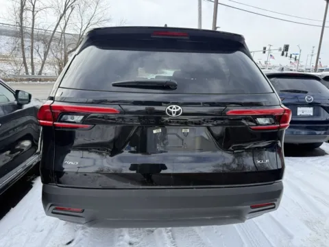 More photos of 2024 Toyota Grand Highlander XLE at Jay Wolfe Honda, MO