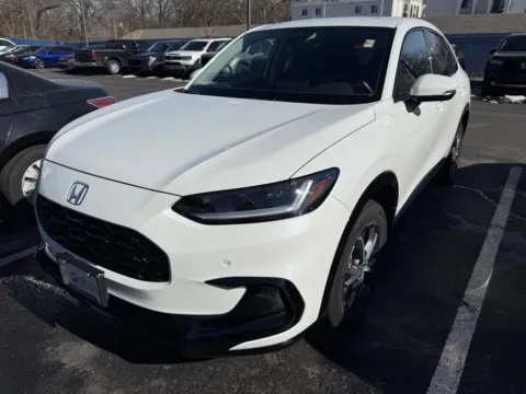 Photos of 2023 Honda HR-V EX-L for sale in Kansas City, MO at Jay Wolfe Honda