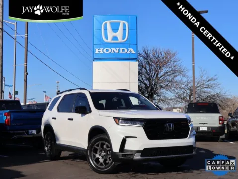 White 2024 Honda Pilot TrailSport for sale in Kansas City, MO