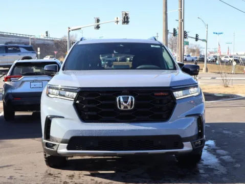 Photos of 2025 Honda Pilot TrailSport for sale in Kansas City, MO at Jay Wolfe Honda
