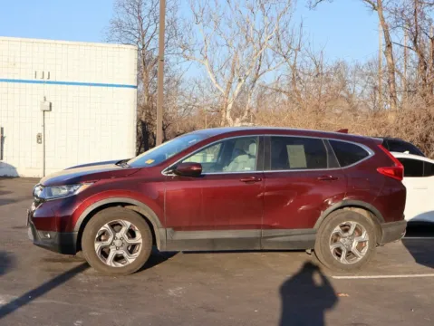 More photos of 2018 Honda CR-V EX-L at Jay Wolfe Honda, MO