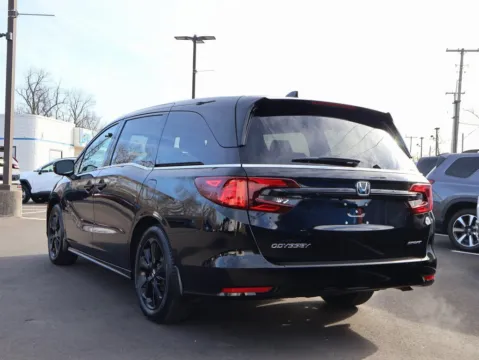 More photos of 2023 Honda Odyssey Sport at Jay Wolfe Honda, MO