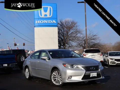 Silver 2013 Lexus ES 350 4dr Sdn for sale in Kansas City, MO